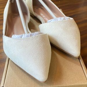 Brand New!! Suede Flats perfect for Spring!!